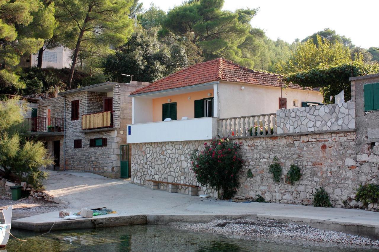 Apartments By The Sea Basina, Hvar - 116 Vrboska Ngoại thất bức ảnh